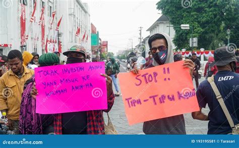 Yogyakarta Student Demonstrations; The Rise of Indonesian Nationalism and a Turning Point Towards Independence